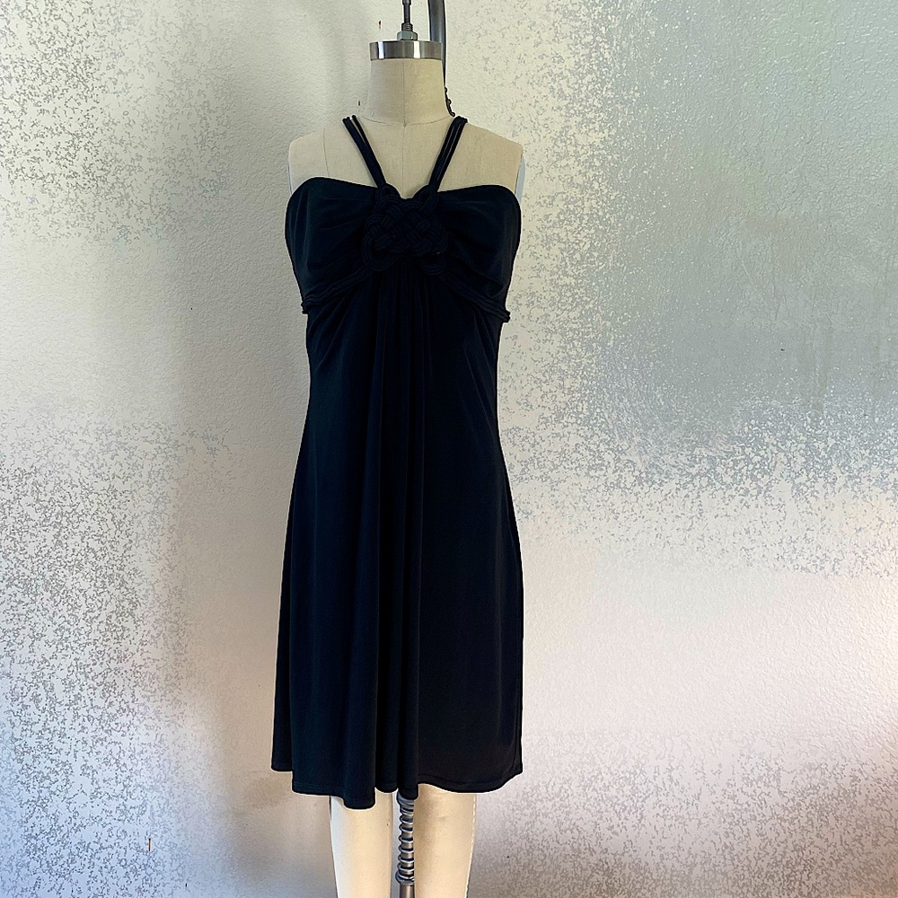 Laundry by Shelly Segal Size 8 Cocktail Dress with Celtic Knot Bust Detail